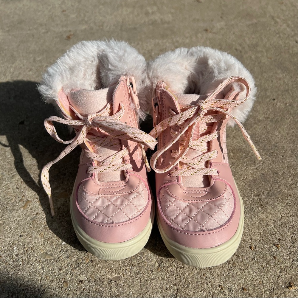 OshKosh Pink Quilted Fur-Lined Boots